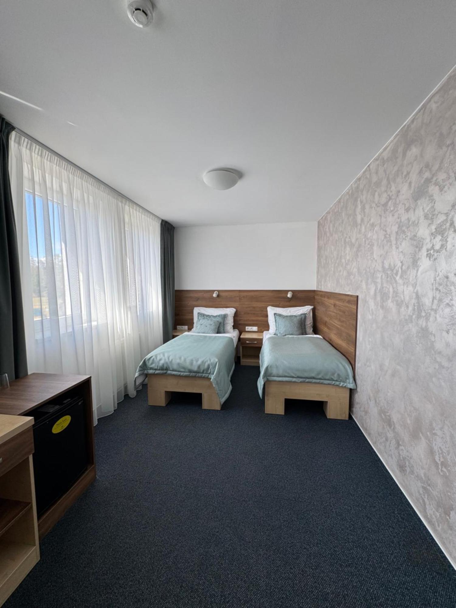 Sport Hotel Sletiste Kladno Exterior photo